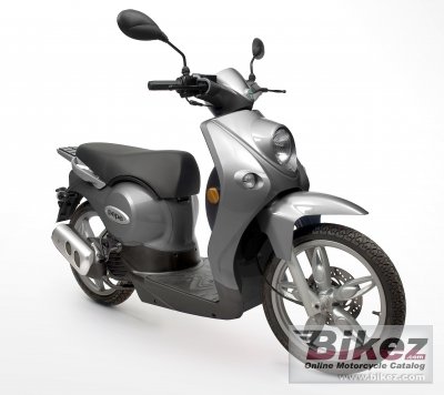 2011 Benelli Pepe 4T photo